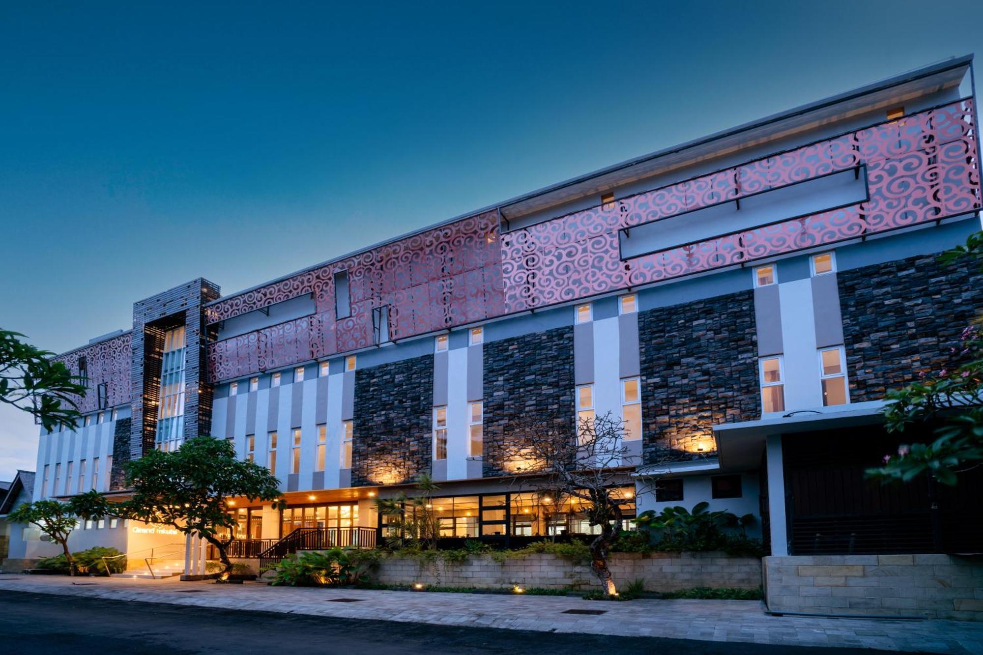 Grand Inkuta Seminyak (Bali)